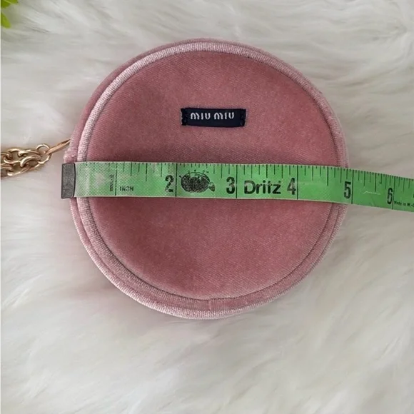 Miu Miu Pink Round Clutch - Picture 8 of 9